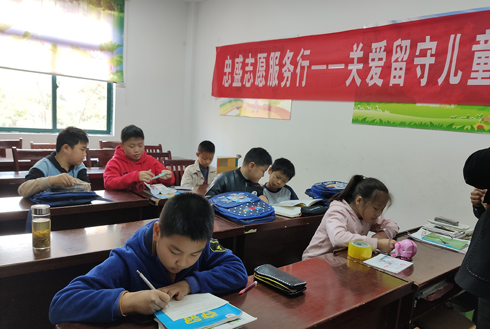 d52f2597-64a4-48cf-bb8a-6c98acd97f34.jpg
